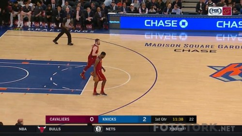 NBA-2018.04.09-CLE-vs-NYK-1.mkv_snapshot_00.03.02.jpg