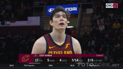 NBA-2018.04.11-NYK-vs-CLE-1.mkv_snapshot_01.05.02.jpg