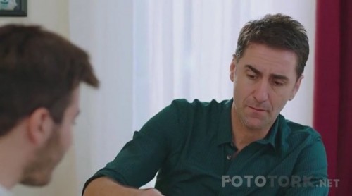 Enes-Batur-Hayal-mi-Gercek-mi-2018-WeBRip-x264-AC3-TORK.mkv_snapshot_00.51.02.jpg