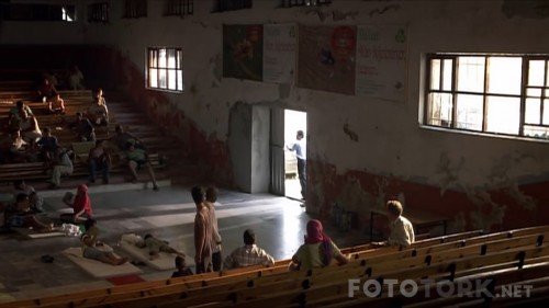 Denizden-Gelen-2010-1080p-WEB-DL-x264-AC3-TORK.mkv_snapshot_00.59.22.jpg