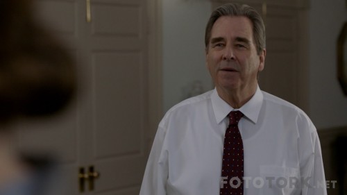 Homeland-S07E12-720p-WEB-DL-H264-DEFLATE-TR-Altyazi-TORK.mkv_snapshot_00.04.00.jpg