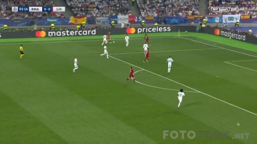 Champions-League-Final-2018-Real-Madrid---Liverpool-720p-WEB-DL-x264-TORK.mkv_snapshot_00.07.00.jpg