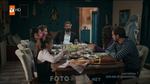 Sen.Anlat.Karadeniz.BL.34.HDTvRip.720p.AC3.by.TheWelleTy.TORK.mkv_005560072.png