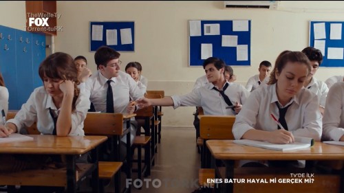 Enes.Batur.Hayal.mi.Gercek.mi.2018.1080p.AC3.by.TheWelleTy.TORK.mkv_snapshot_00.18.29.332.jpg