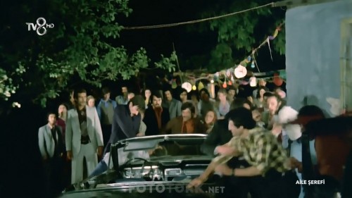 Aile.Serefi.1976.1080p.AC3.by.TheWelleTy.TORK.mkv_snapshot_01.08.32.375.jpg