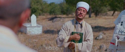 Kelebekler-2018-1080p-WEB-DL-iTunes-x264-SanSurSuz-TORK.mkv_snapshot_01.35.42_2018.08.08_16.31.39.jpg