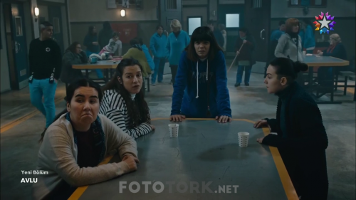 Avlu.BL.27.HDTvRip.720p.AC3.by.TheWelleTy.TORK.mkv_000721480.png