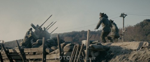 Ayla-2017-1080p-WEB-DL-x264-DD5.1-SanSurSuz-TORK.mkv_snapshot_00.19.02.jpg