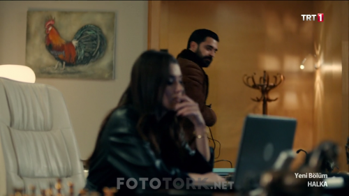 Halka.BL.04.HDTvRip.720p.AC3.by.TheWelleTy.TORK.mkv_004782944.png