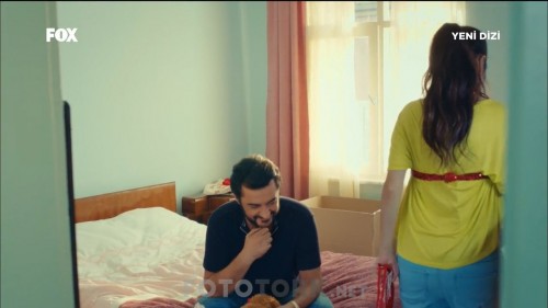 Bir.Aile.Hikayesi.BL.1.720p.HDTvRip.AC3.by.cideli37.TORK.mkv_snapshot_00.02.29.jpg