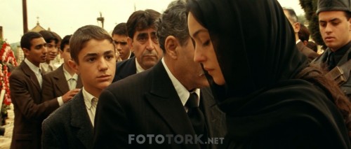Malena-2000-UNCUT-1080p-BluRay-x264-DUAL-TR-ITA-TORK.mkv_snapshot_01.10.04.632.jpg