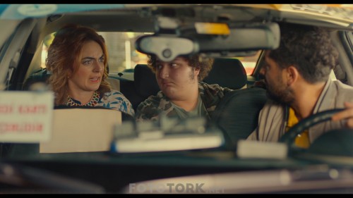 Maidenin-Altin-Gunu-2017-1080p-NF-WEB-DL-H264-DD5.1-SanSurSuz-TORK.mp4_snapshot_00.51.20_2019.03.31_07.46.55.jpg