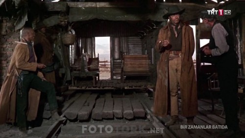 TRT.Gunduz.Sinemasi.Bir.Zamanlar.Batida.1968.HDTvRip.720p.AC3.by.TheWelleTy.TORK.mkv_20190407_124646.151.jpg