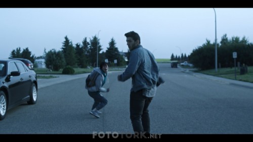 Black-Summer-2019-S01E01-Insan-Seli-NF-1080p-WEB-DL-x264-DUAL-TR-ENG-TORK.mkv_snapshot_19.38.671.jpg