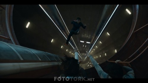origin.s01e01.internal.1080p.web.h264-convoy.mkv_snapshot_17.55_2019.04.21_09.06.57.jpg