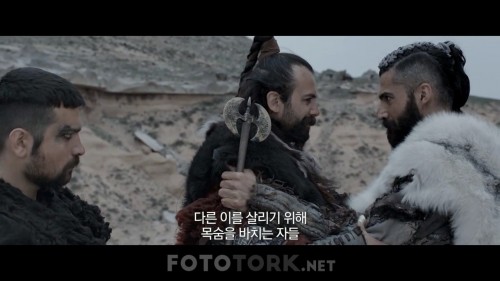 Deliler.-2018.720p.KOR.HDRip.H264.AAC-RTM.mkv_snapshot_00.11.50_2019.05.03_05.37.23.jpg