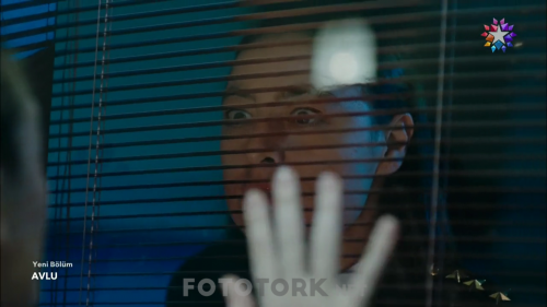 Avlu.BL.41.HDTvRip.720p.AC3.by.TheWelleTy.TORK.mkv_000865680.png