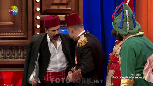 Guldur.Guldur.Show.11.05.2019.HDTvRip.720p.AC3.by.TheWelleTy.TORK.mkv_000644240.png