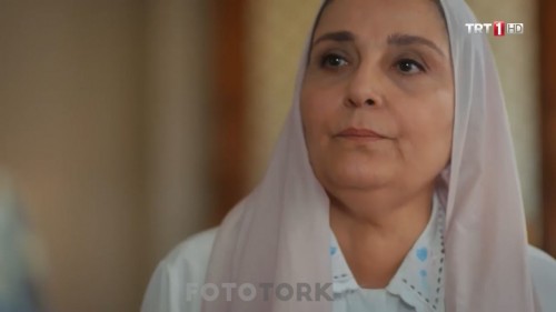 Elimi.Birakma.BL.41.WEBRip.720p.AAC.by.cideli37.TORK.mkv_snapshot_01.43.32.720.jpg