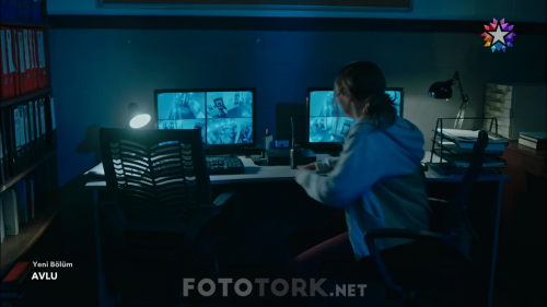 Avlu.BL.43.HDTvRip.720p.AC3.by.TheWelleTy.TORK.mkv_005466696.png