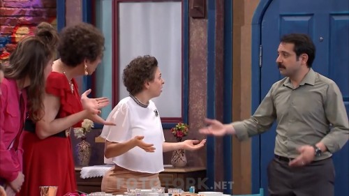 Cok-Guzel-Hareketler-2-02.06.2019-WEBRip-720p-AAC-by-cideli37-TORK.mkv_snapshot_01.37.10.793.jpg