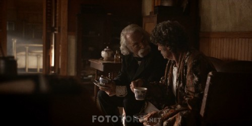 Deadwood.The.Movie.2019.1080p.WEBRip.x264.TORK.mkv_snapshot_01.22.32.060.jpg