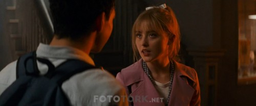 Pokemon.Detective.Pikachu.2019.1080p.HDRip.x264.TR.LINE.SES.DUALTORK.mkv_snapshot_00.14.55.828.jpg
