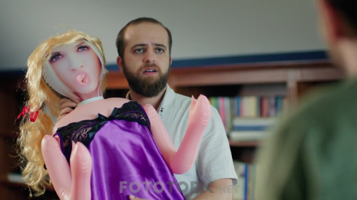 Borc.Harc.2019.720p.WeBRip.h264.AC3.TORK.mkv_000527861.png