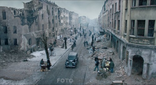 The.Aftermath.2019.m1080p.BluRay.x264.DuaL.TR-ENG.TORK.mkv_snapshot_00.02.12.242.jpg