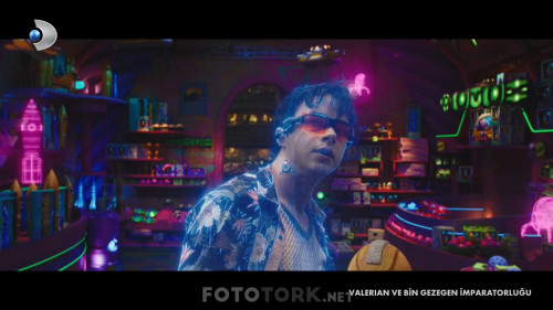 Valerian.ve.Bin.Gezegen.Imparatorlugu.2017.HDTvRip.x264.TRDUB.AC3.by.cideli37.TORK.mkv_snapshot_00.29.24.jpg