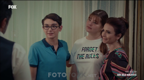 Bir.Aile.Hikayesi.BL.15.720p.HDTvRip.AC3.by.TheWelleTy.TORK.mkv_005319216.png