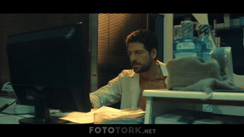 Benzersiz-2017-1080p-WEB-DL-x264-AC3-TORK.mkv_snapshot_00.04.21.836.jpg