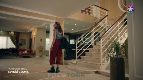Sevgili.Gecmis.BL.01.HDTvRip.720p.AC3.by.TheWelleTy.TORK.mkv_003199240.png