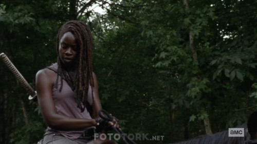 The-Walking-Dead-S10E04-1080p-WEB-DL-H264-XLF.mkv_snapshot_08.03.447.jpg