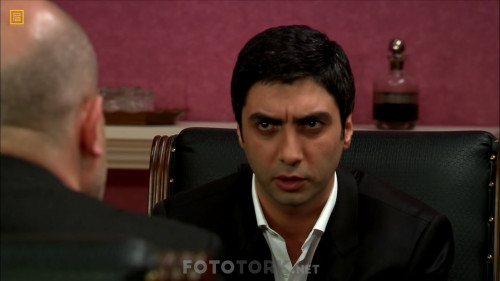 Kurtlar-Vadisi-Pusu-1.-Bolum.mkv_snapshot_01.22.21_2019.11.08_17.11.53.jpg