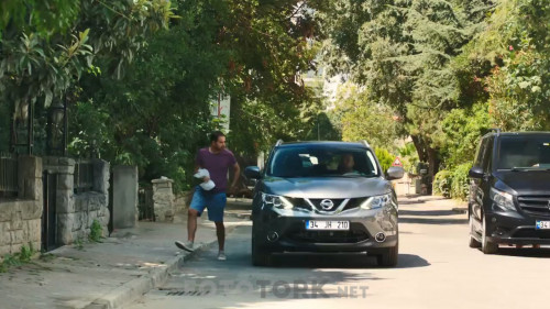 Oha.Diyorum.2017.WEB-DL.720p.AAC.by.cideli37.TORK.mkv_snapshot_00.05.45.jpg