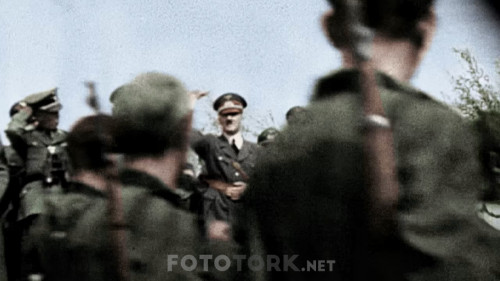 1.S.Ep1-II.-Dunya-Savasinin-En-Onemli-Olaylari-Renkli---Blitzkrieg.mkv_snapshot_12.46_2019.11.10_03.55.54.jpg