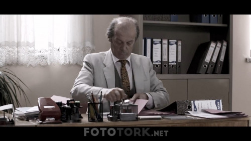 Icimdeki.Insan.2015.WEB-DL.720p.AAC.by.cideli37.TORK.mkv_snapshot_00.23.29.jpg