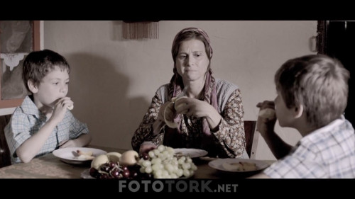 Icimdeki.Insan.2015.WEB-DL.720p.AAC.by.cideli37.TORK.mkv_snapshot_01.16.37.jpg