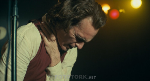 Joker.2019.1080p.BluRay.x264.AC3.TR.ALTYAZI.TORK.mkv_snapshot_00.44.13.034.jpg