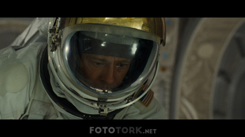 Ad.Astra.2019.1080p.BluRay.REMUX.AVC.DTS-HD.MA.TrueHD.7.1.Atmos-FGT.TR.DIL.Secenekli.TORK.mkv_snapshot_00.43.01_2019.12.26_19.18.01.jpg