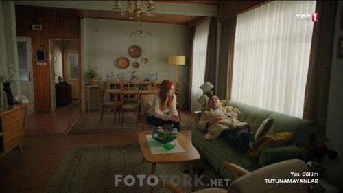 Tutunamayanlar.BL.03.HDTvRip.720p.AC3.by.cideli37.TORK.mkv_snapshot_00.24.37.760.jpg