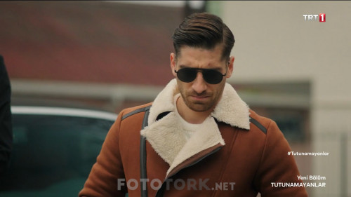 Tutunamayanlar.BL.03.HDTvRip.720p.AC3.by.cideli37.TORK.mkv_snapshot_00.57.37.040.jpg