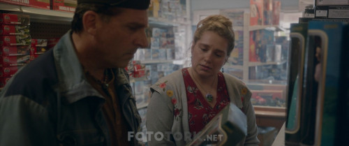 Marwena.Hos.Geldiniz-Welcome.to.Marwen.2018.BluRay.1080p.x264.AC3.DUAL.TR-EN.TORK.mkv_snapshot_00.32.15.587.jpg