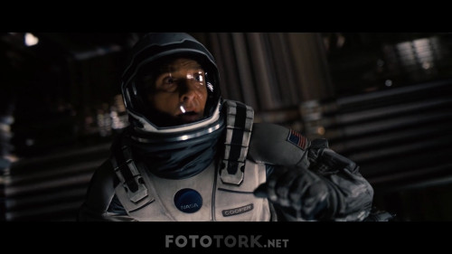Yildizlararasi.Interstellar.2014.NF.1080p.DUAL.TR-ENG.TORK.mkv_snapshot_02.27.55.193.jpg