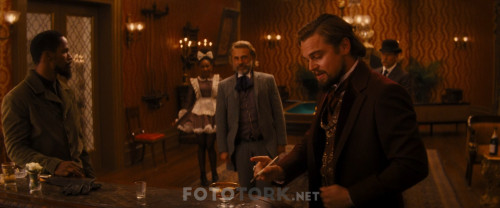 Django.Unchained.2012.BluRay.1080p.H264.AC3.DUAL.TR.ENG.TORK.mkv_snapshot_01.09.44.726.jpg