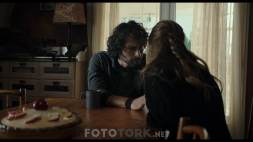 Guzelligin.Portresi.2019.NF.720p.WEB-DL.Sansursuz.DD5.1.TORK.mkv_snapshot_00.52.51.720.jpg