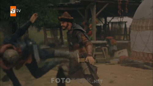 Kurulus.Osman.BL.26.WEBRip.720p.AAC.by.cideli37.TORK.mkv_snapshot_00.05.01.139.jpg
