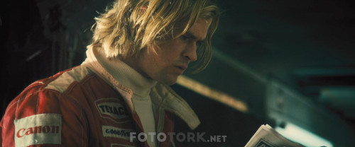 Rush.2013.BluRay.1080p.AC3.DUAL.TR-ENG.TORK.mkv_snapshot_00.53.12.353.jpg