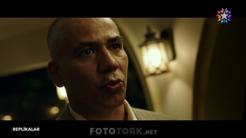 Replikalar.Replikas.2018.HDTvRip.1080p.x264.AC3.TRDUB.TORK.mkv_snapshot_01.13.24.584.jpg